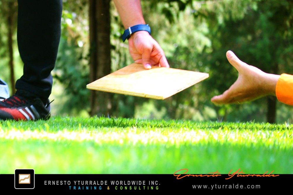 Dinámica de equipo enfocada en alinear comportamientos con la cultura corporativa